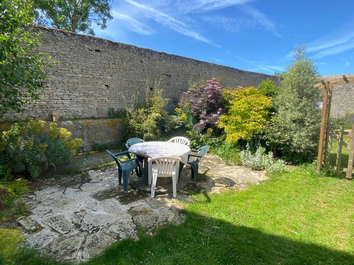 Familygites Meuvaines Exterior photo